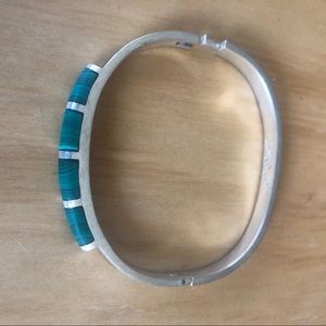 📌925 Silver with green stone bracelet